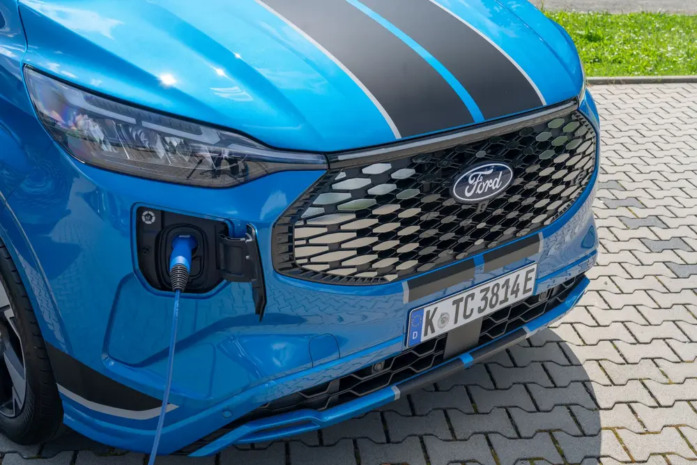 Rijtest Ford Pro E-Transit Custom 7