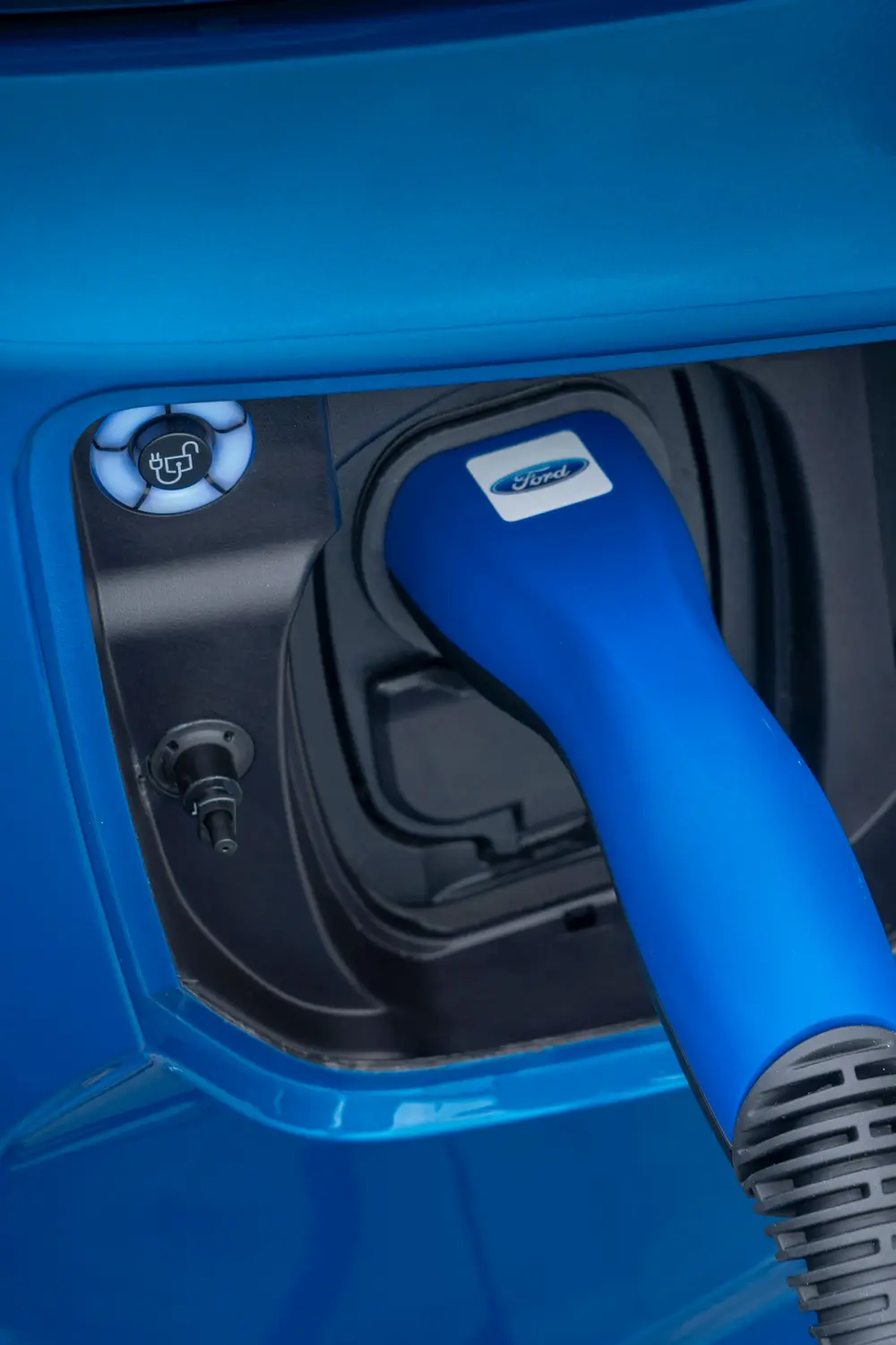 Rijtest Ford Pro E-Transit Custom 7