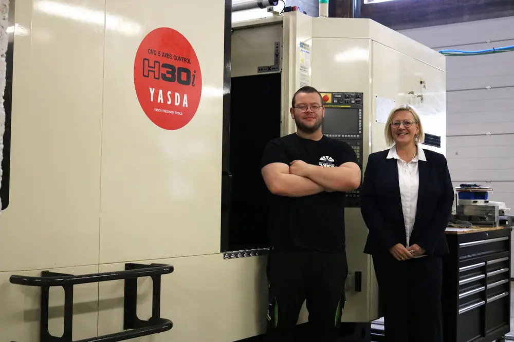 Tijmen Joris (JTCNC) en Lynda Heins (De Ridder)