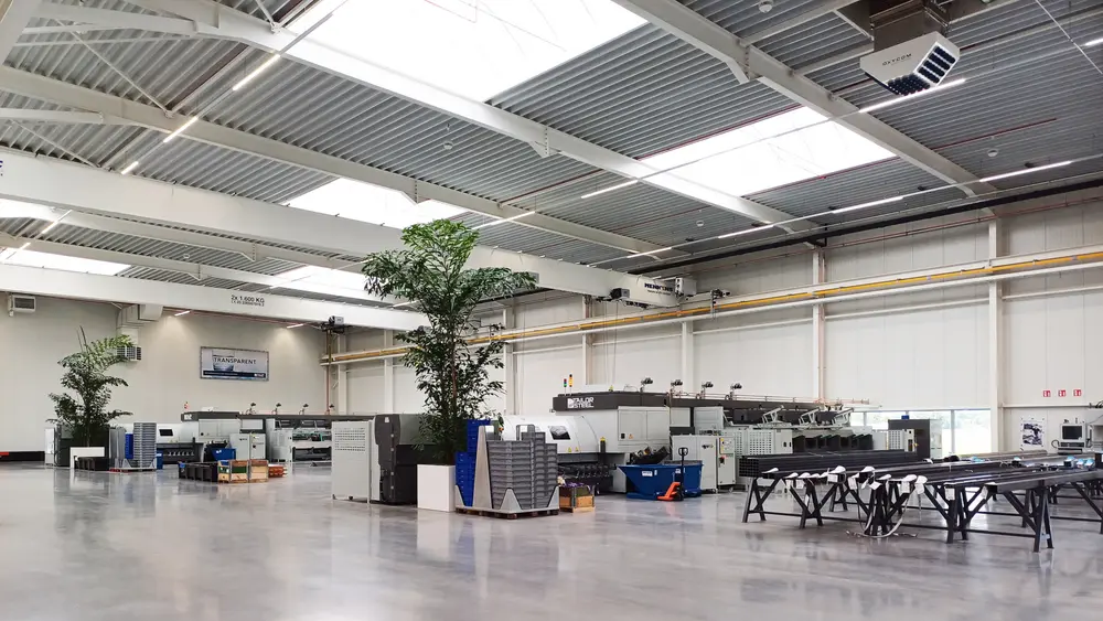 Groene, lichtrijke productie-omgeving