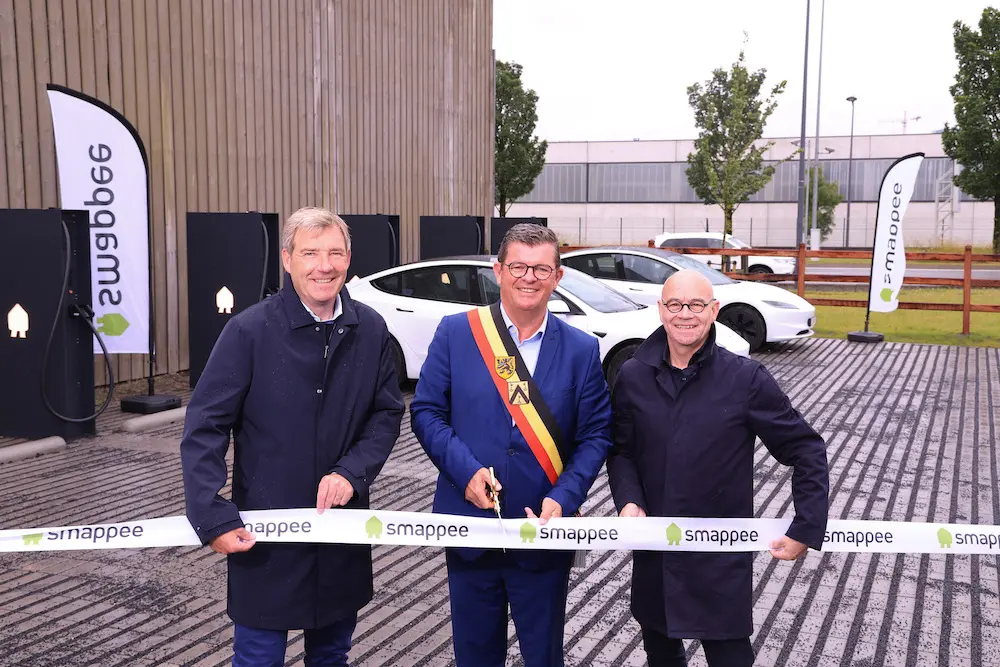 smappee opent eerste snellaadplein