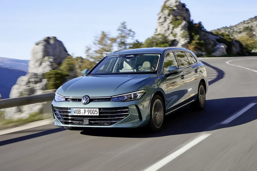 Rijtest VW Passat Variant 1.5 eTSI mild hybrid 1