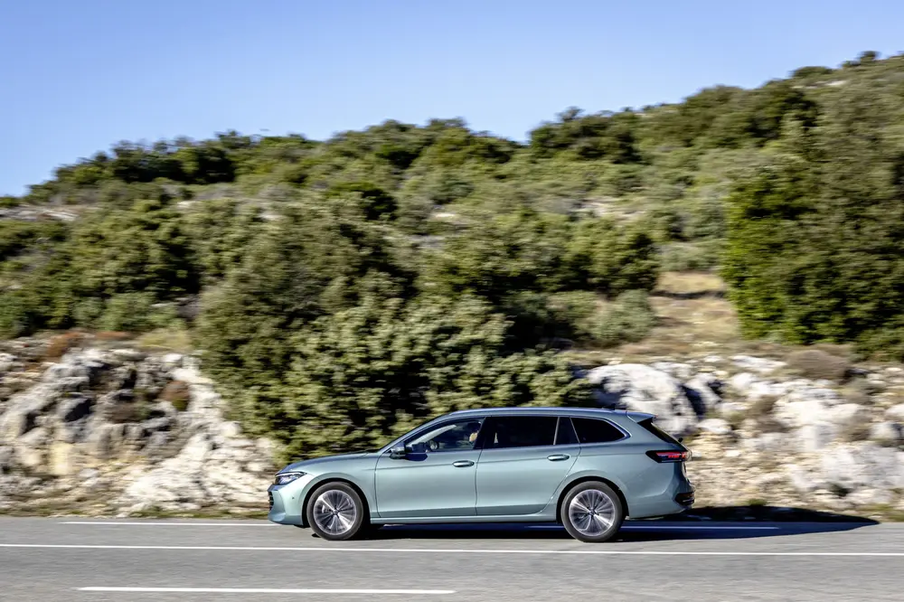 Rijtest VW Passat Variant 1.5 eTSI mild hybrid 8
