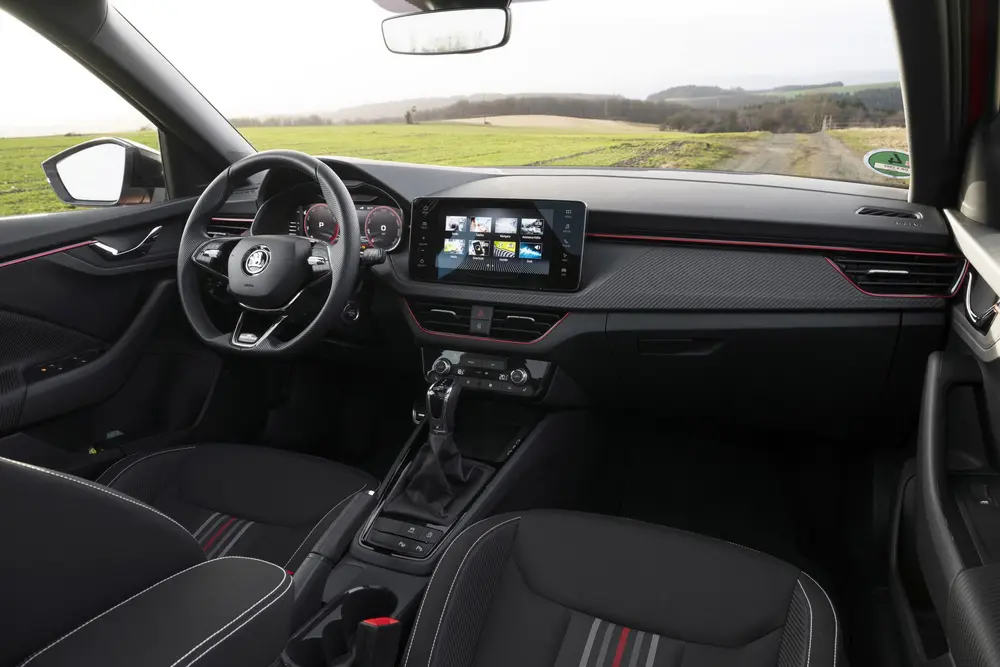 Škoda Scala 1.5 eTSI Monte Carlo 5