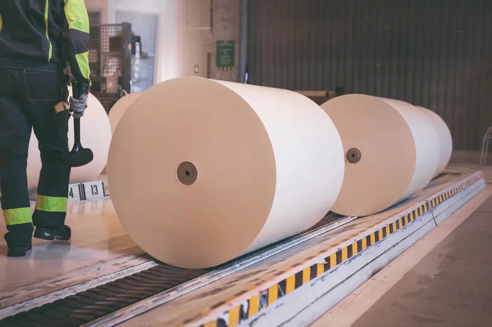 Papierrollen UPM