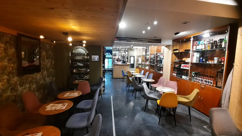 hapje en drankje in zaak