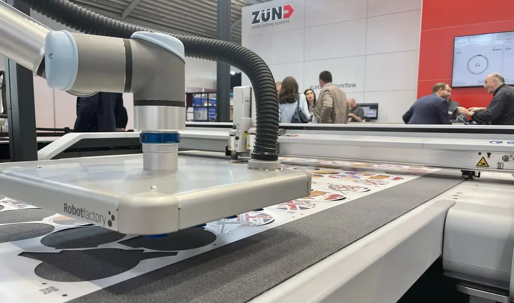 robot Zünd