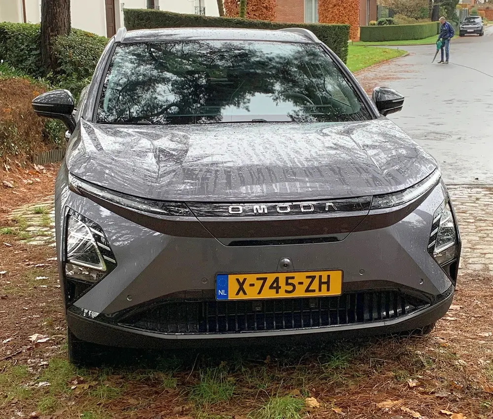Rijtest Chery Omoda E5 4