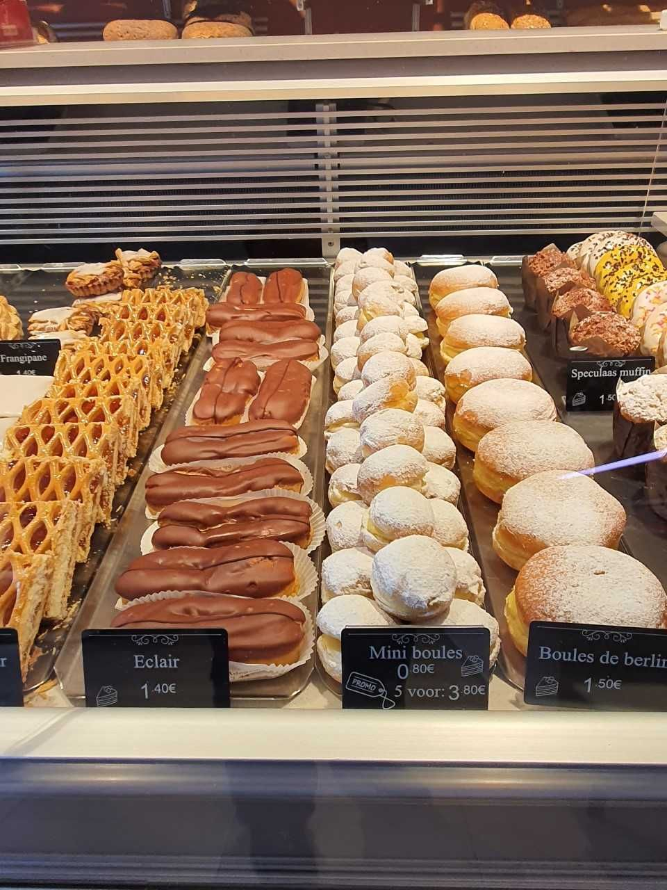 toonbank patisserie 2