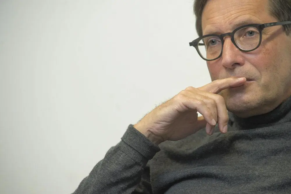 Marc Peeters: "Mijn voorkeur gaat naar een model dat het midden houdt tussen de 'pay for performance' en een koepelfinanciering."