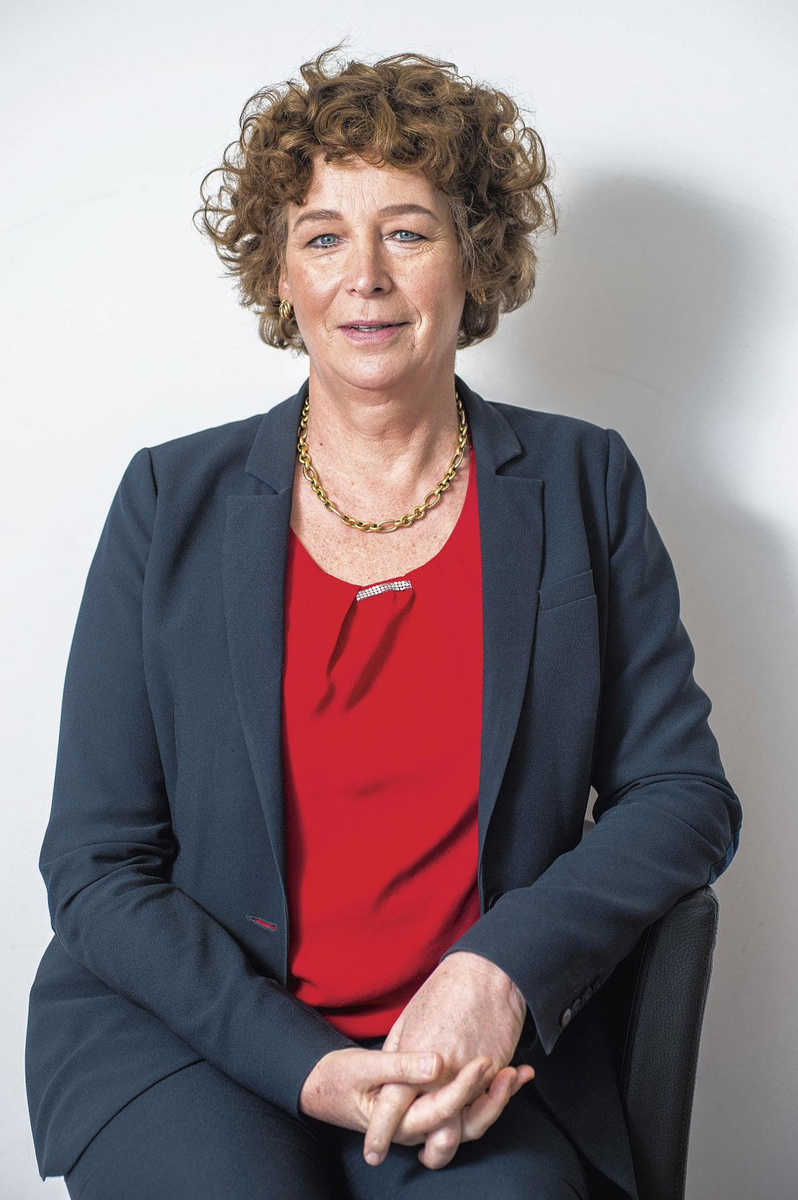 "Als jonge arts denk je dat je alles weet en dat je dat even moet uitleggen aan wie tegenover je zit. Die arrogantie heb ik snel afgeleerd. Je leert pas echt door te luisteren."