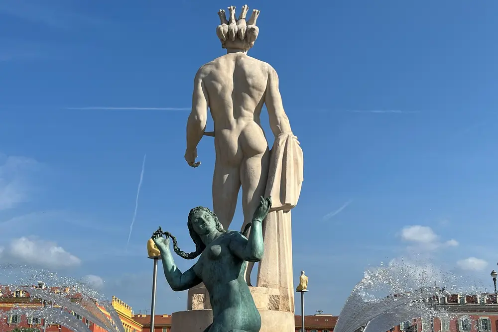 Le Roi Soleil, Nice