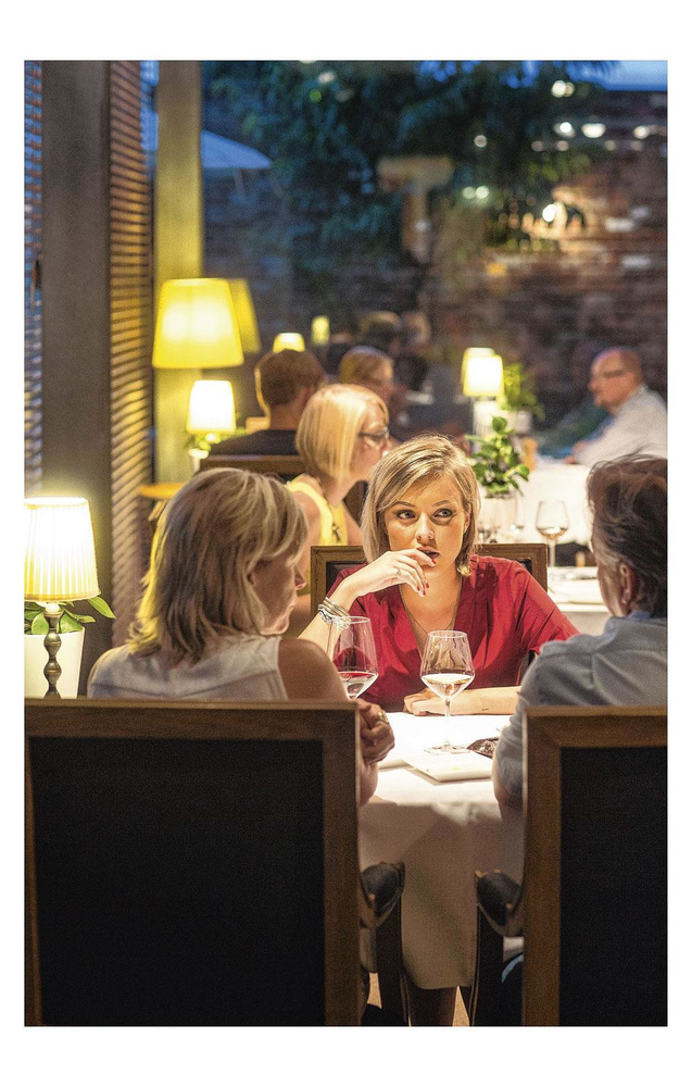Restaurant Vous Lé Vous