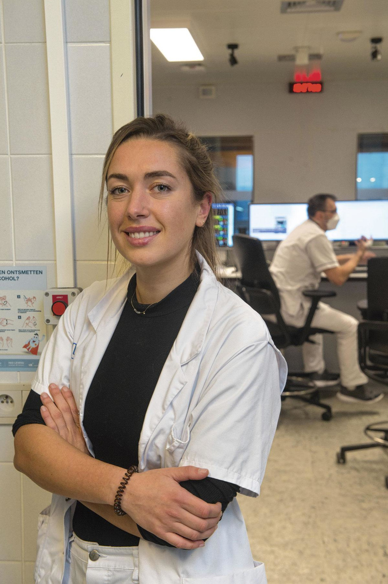 Julie Dillemans, anesthesiste