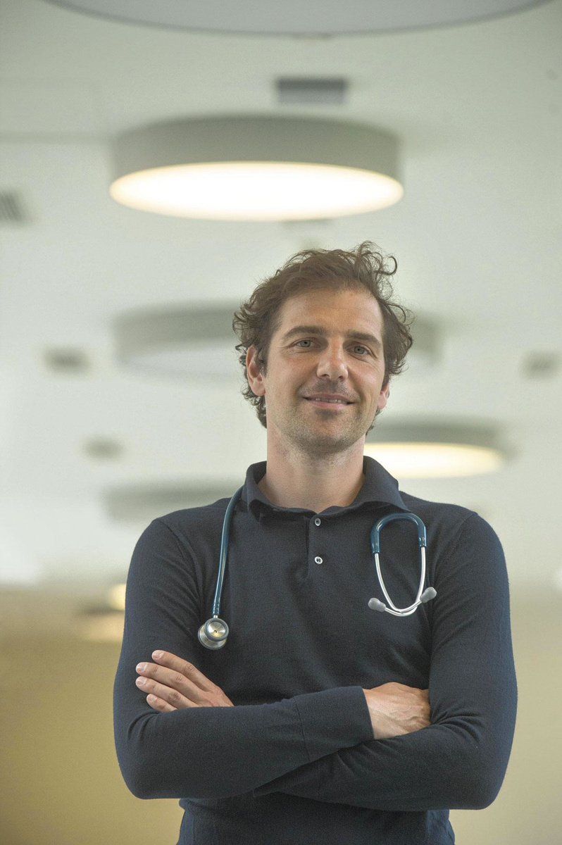 dr. Toon Van Genechten