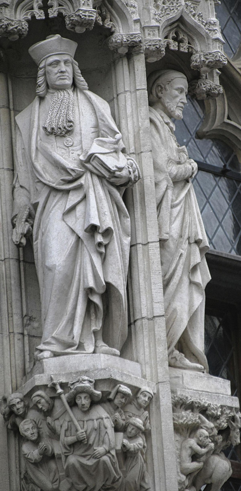 Hendrik Rega (1690-1754), afgebeeld in een van de nissen van het Leuvense stadhuis.