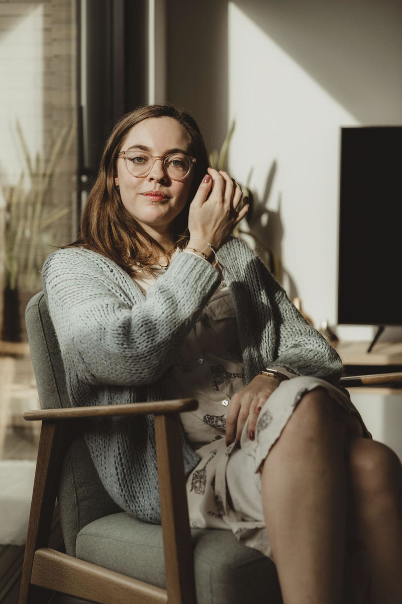 "In de geneeskunde ga je ervan uit dat iedereen heel streng is. Ik was zelf ook heel streng voor mezelf. In zo'n hard en competitief klimaat kan oprechte vriendelijkheid en empathie echt deugd doen", zegt Hade Scheyving.