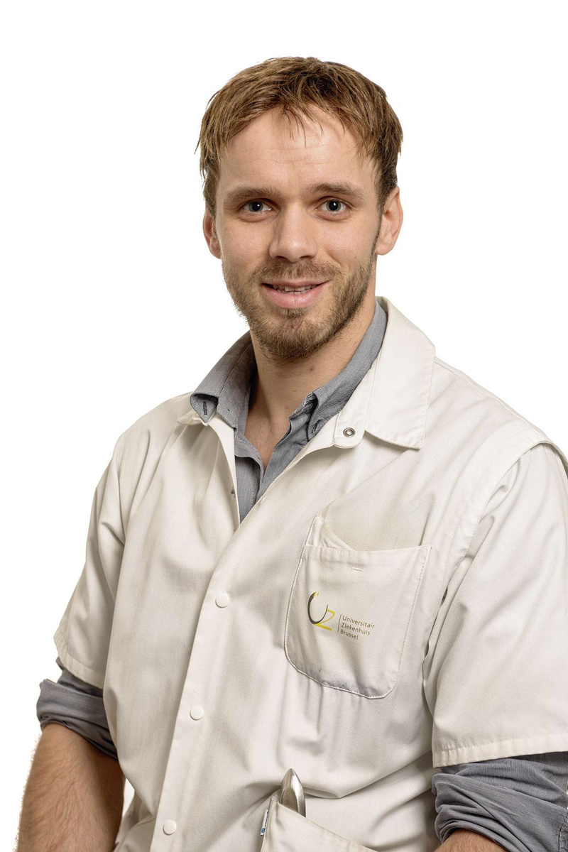 Prof. Johnny Duerinck