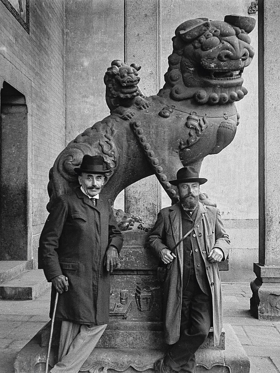 Dokter Philippe Spruyt en apotheker Charles Bernard.