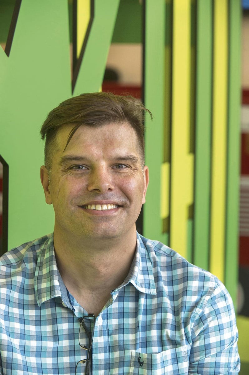 dr. Jaques Van Heerden