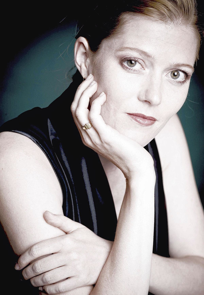 Barabara Hannigan