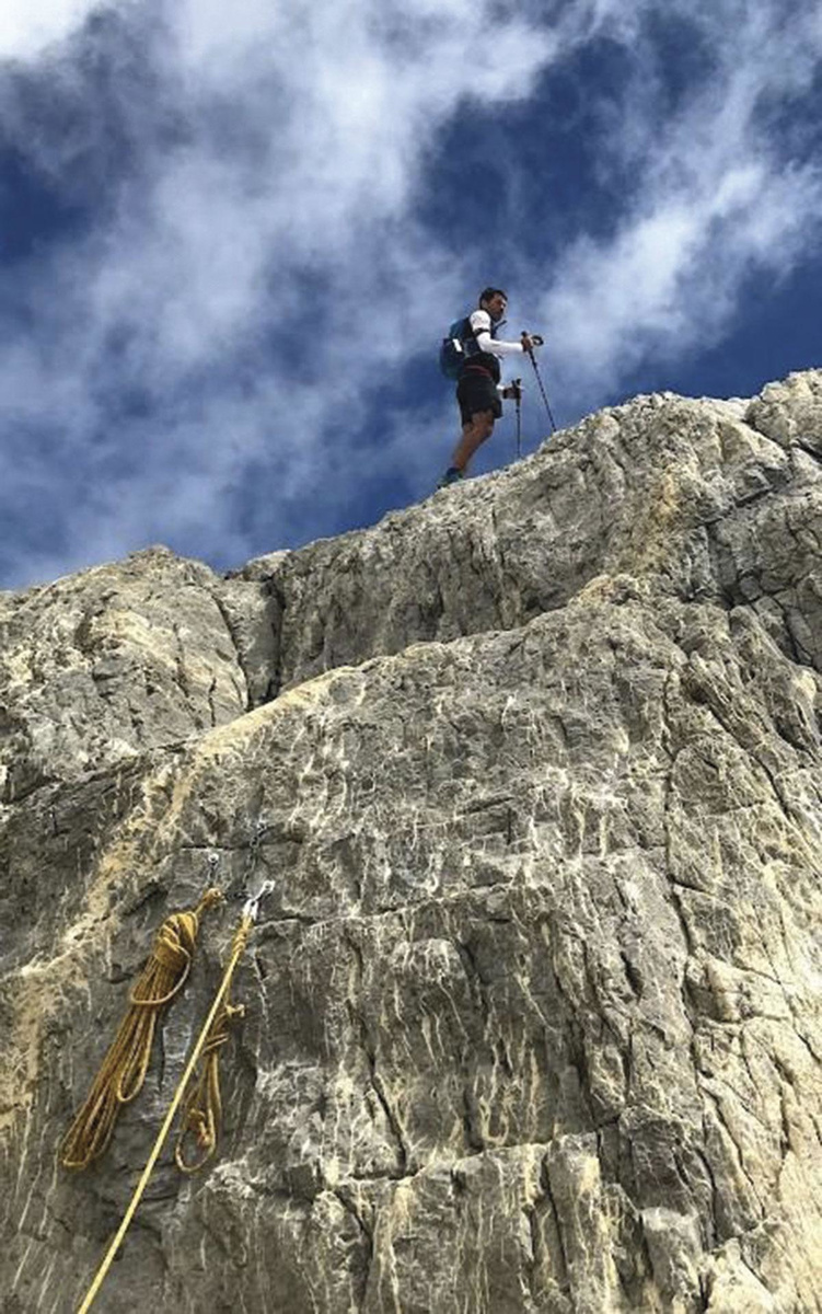 Le Dr Bernard Godon (CHU de Liège), entre autres finaliste de "La Petite Trotte de Léon" (PTL), épreuve de près de 300 km et 25.000 m de dénivelé dans le massif du Mont-Blanc.