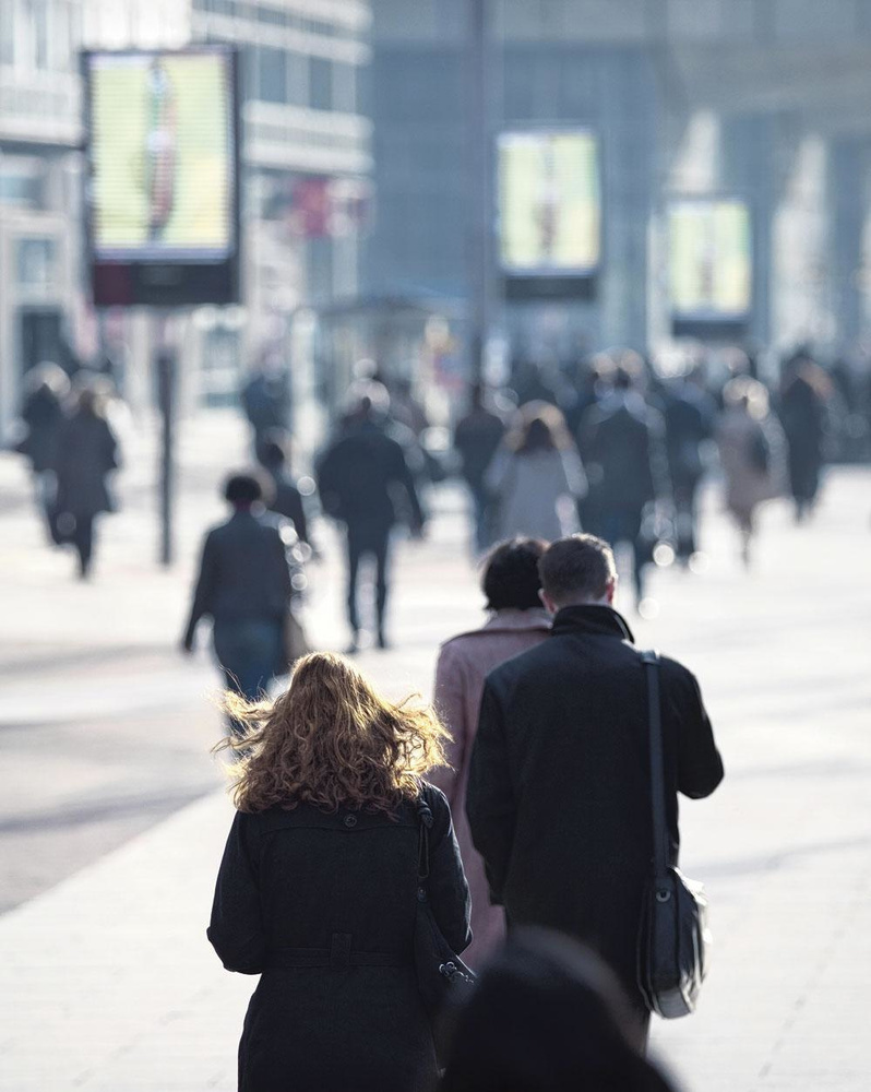 Au sein d'un même groupe socio-économique, la maladie augmente la vulnérabilité déjà ressentie par les femmes dans le milieu professionnel.