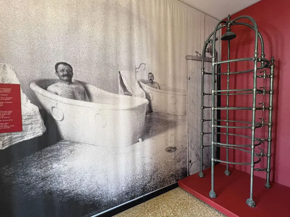 In het ziekenhuis werd watertherapie toegepast.