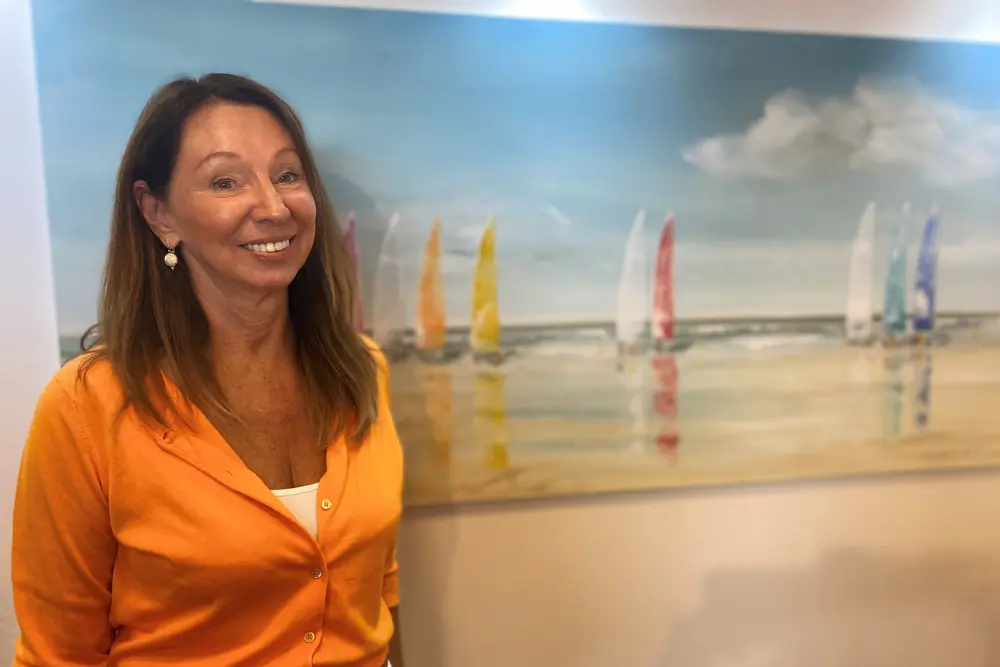 Katharina Roels van Kathart Gallery gaf haar job in de klinische biologie op en werd fulltime kunstenares.