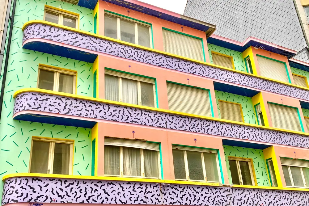 Een afbraakpand met Miami-allures in de Strandstraat, van de Spanjaard Antonyo Marest.