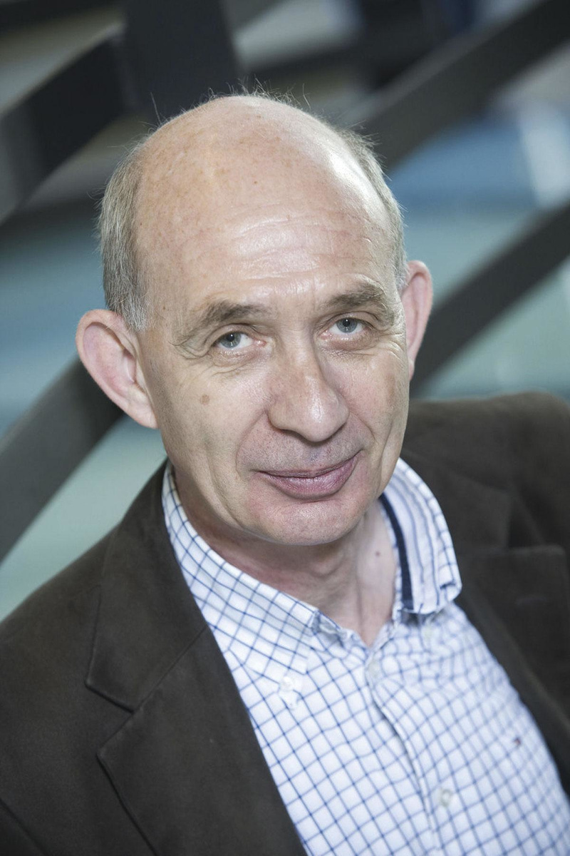 Michel Mahaux, économiste spécialisé en soins de santé, ancien directeur adjoint de santhea