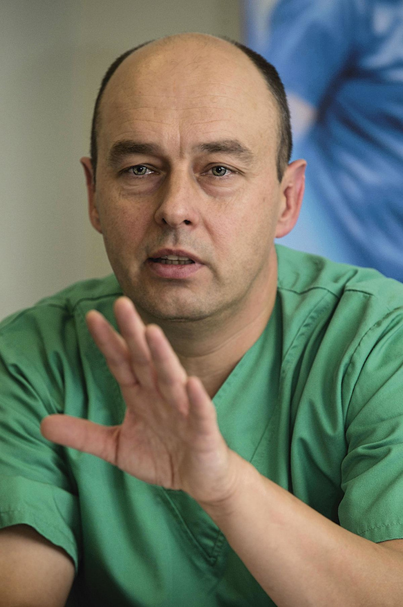 Dr. Peter Schatteman