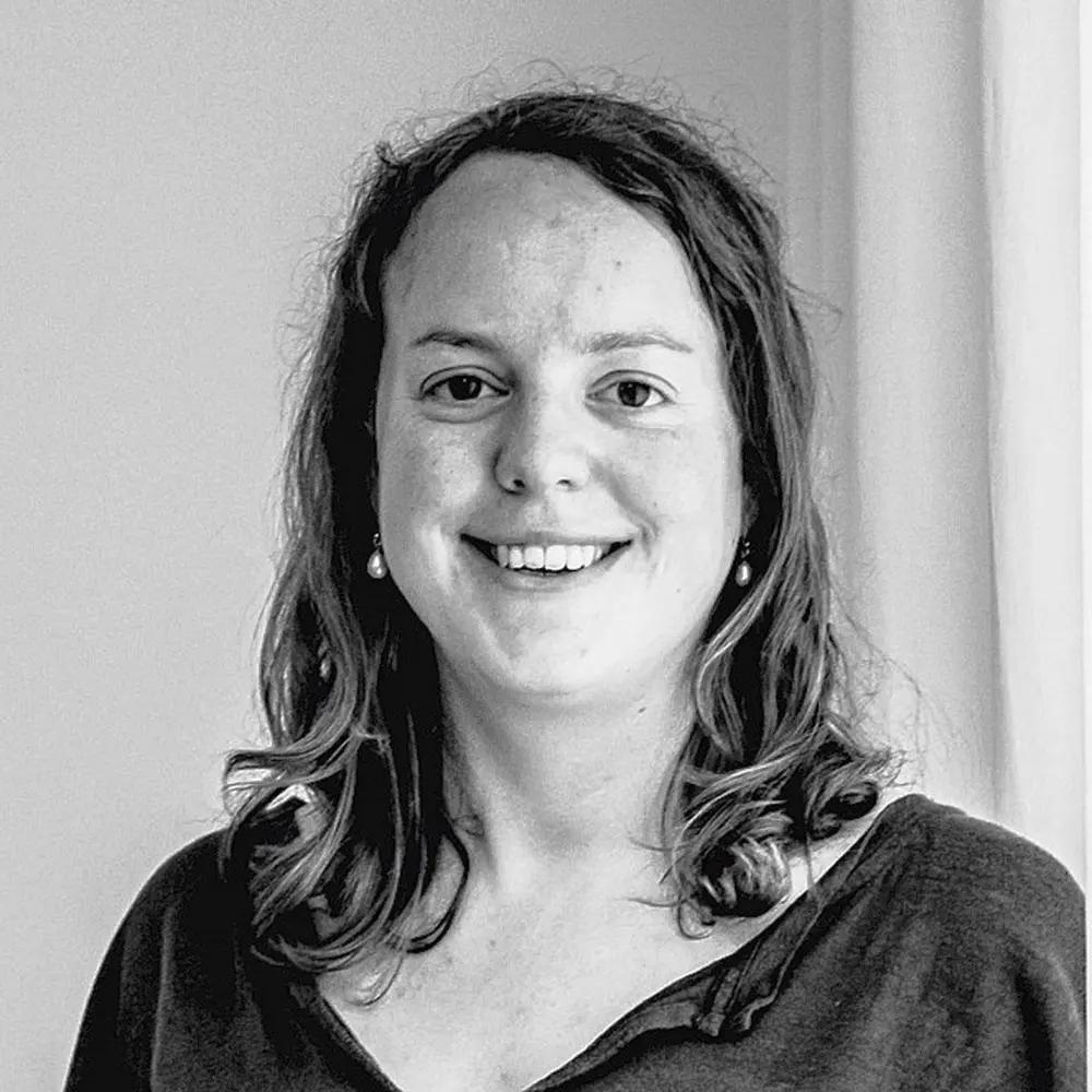 dr. Sophie Van Steenbergen, Jong Domus
