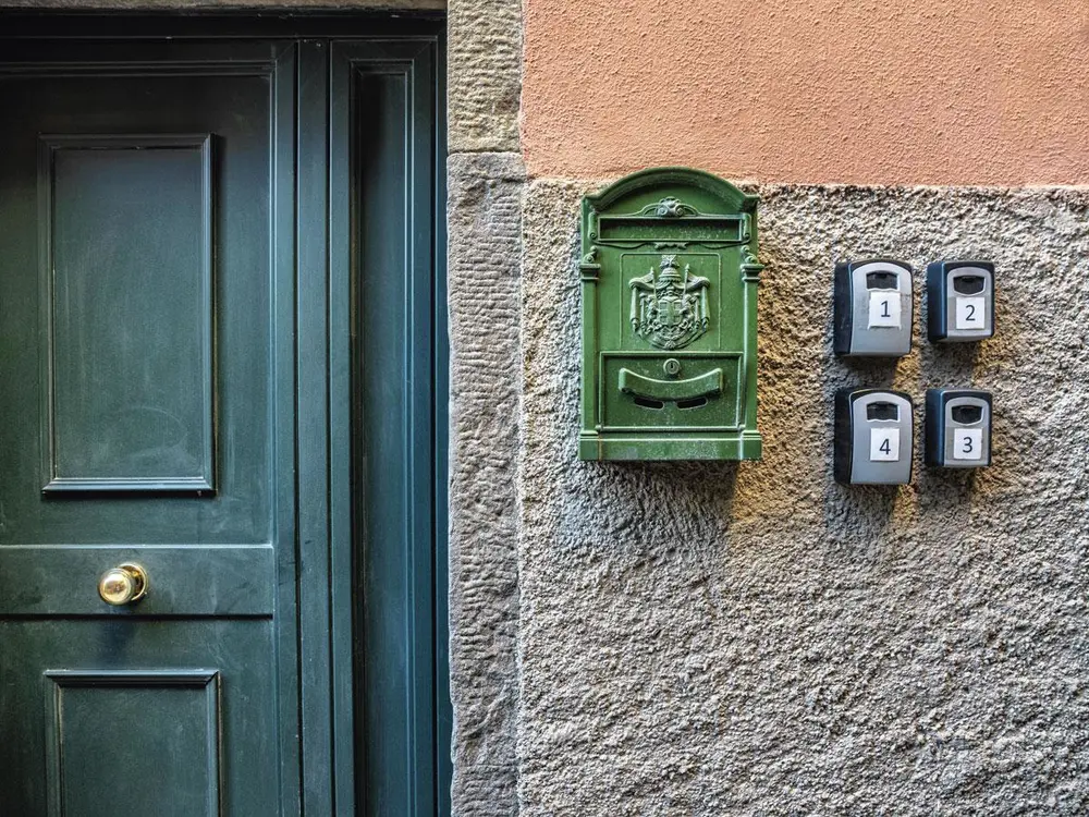 La location AirBnB à l'étranger: deux fois taxée? 