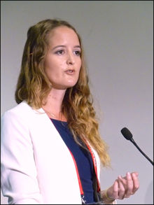 Dr Esmée Baan