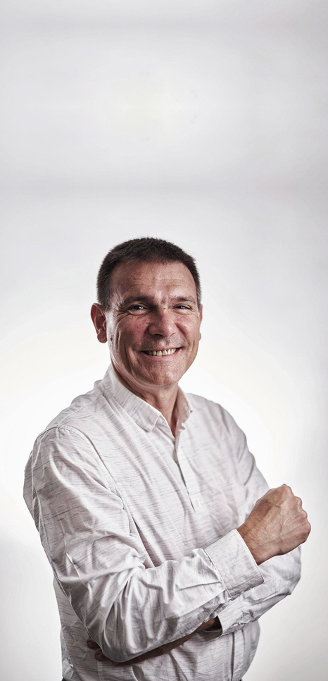 Dr Jean-Louis Pépin, directeur médical du CHR de la Citadelle: "La génération actuelle diffère de la génération précédente: auparavant, les gens se formaient à une fonction qu'ils exerçaient préférablement au sein de la même institution toute leur carrière durant. Aujourd'hui, ce n'est plus le cas."