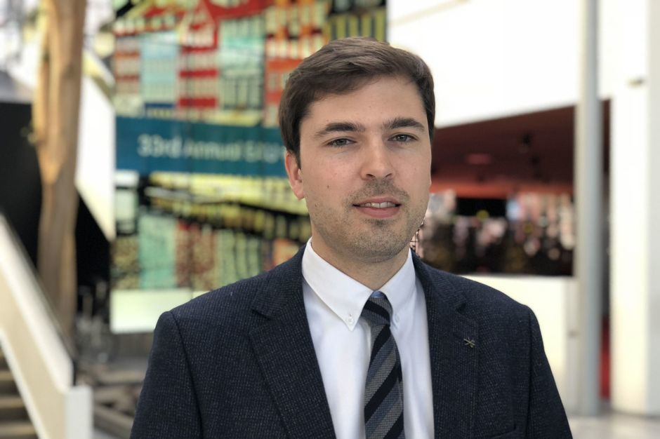 Prof. Karel Decaestecker