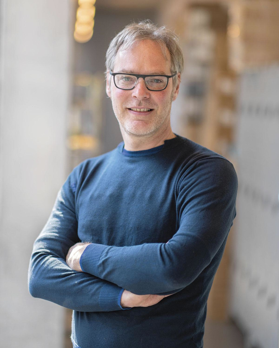 Pr Diether Lambrechts
