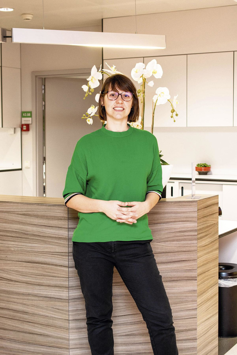 Dr. Kirsten Stinkens