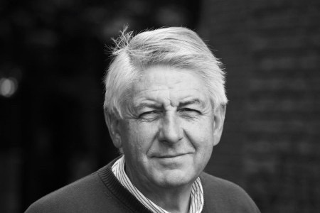 Dr. Paul Putzeys: "Volgens de sociale zekerheid zou ik opnieuw een zelfstandige activiteit ontwikkeld hebben."