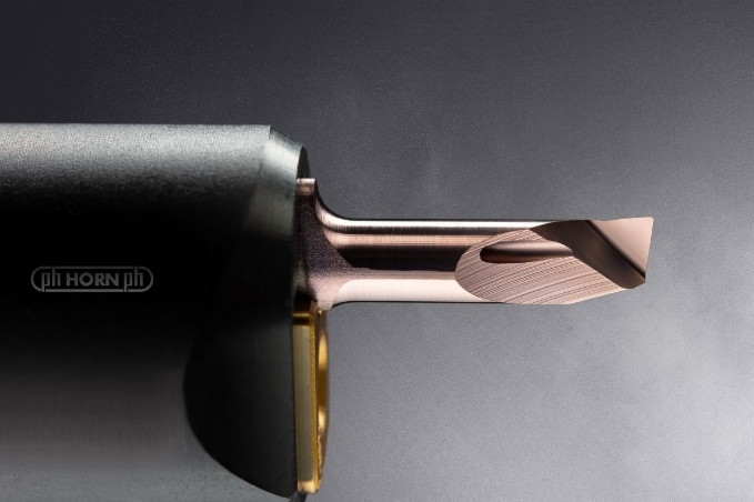 Le système Supermini Horn allie précision et longévité