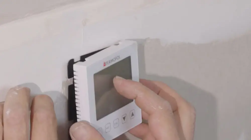 thermostaat aansluiten 3