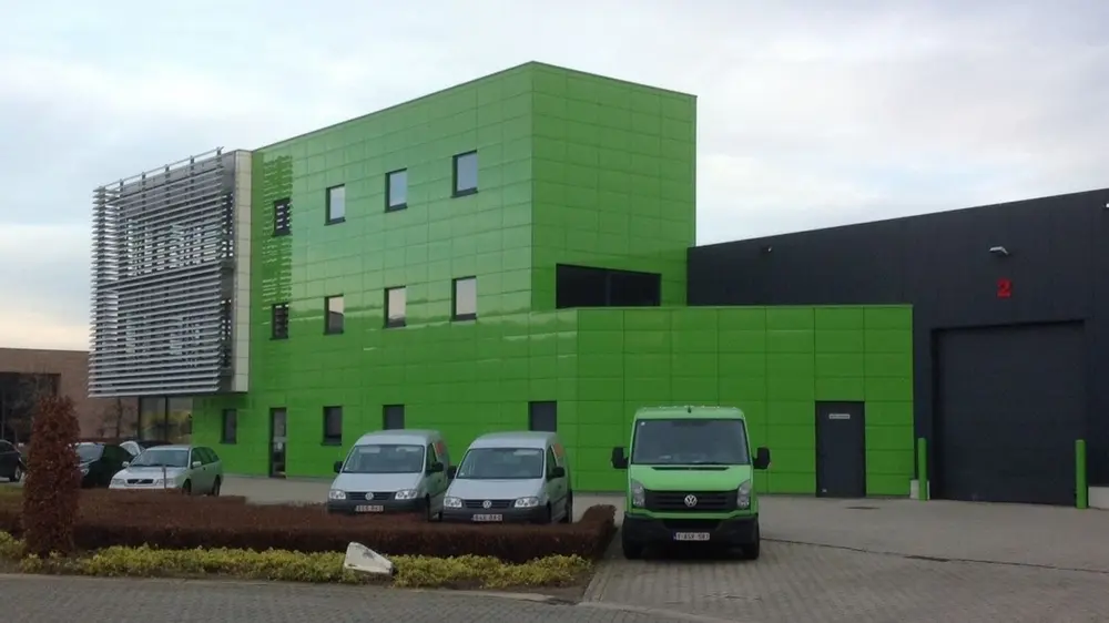 Voorbeeld van gevelfolie op een gebouw