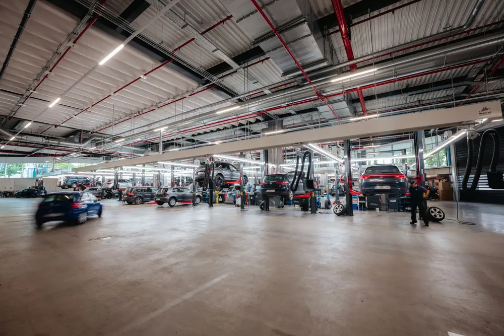 D’Ieteren opent vlaggenschip in Brussel voor duurzame mobiliteit 12