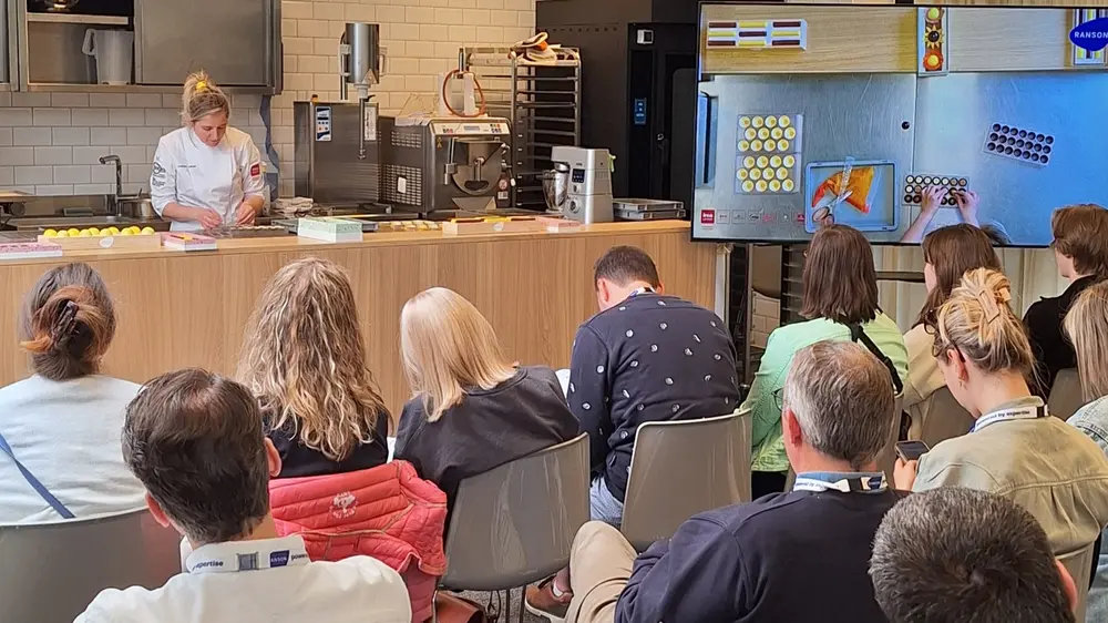 Een professioneel publiek woonde de demo's tijdens de Ranson Chocolate Days bij