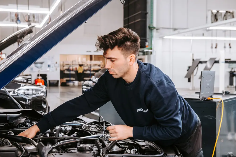 BMW Group Belux zoekt 100 technici voor zijn netwerk van garages