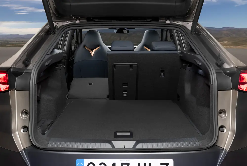 Rijtest Cupra Tavascan VZ, AWD 07