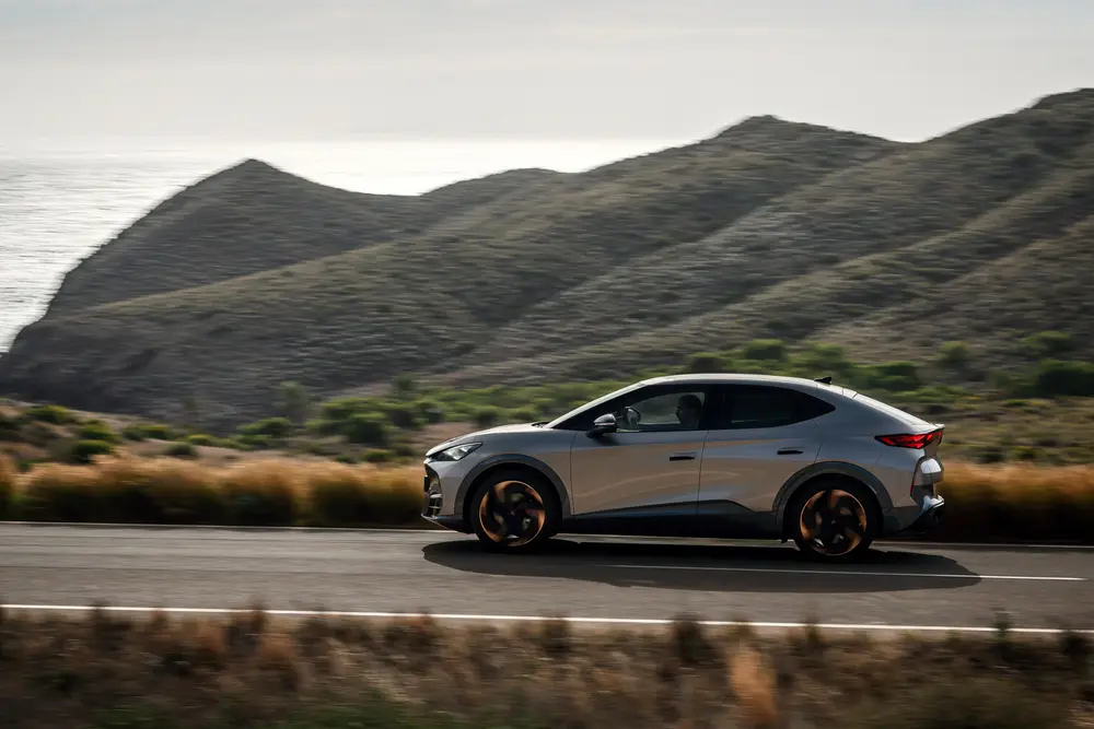 Rijtest Cupra Tavascan VZ, AWD 11