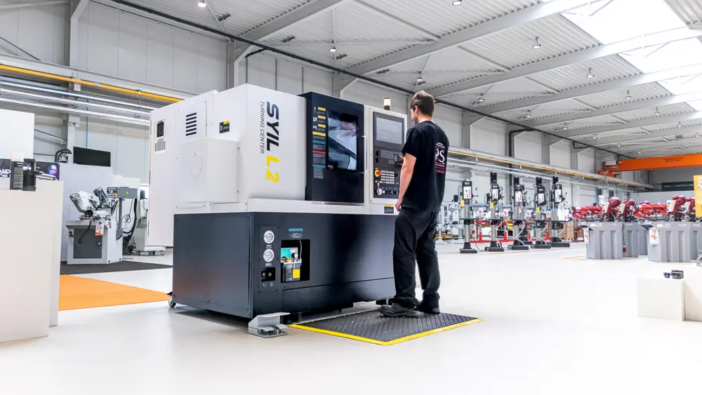 SYIL L2 CNC-draaibank