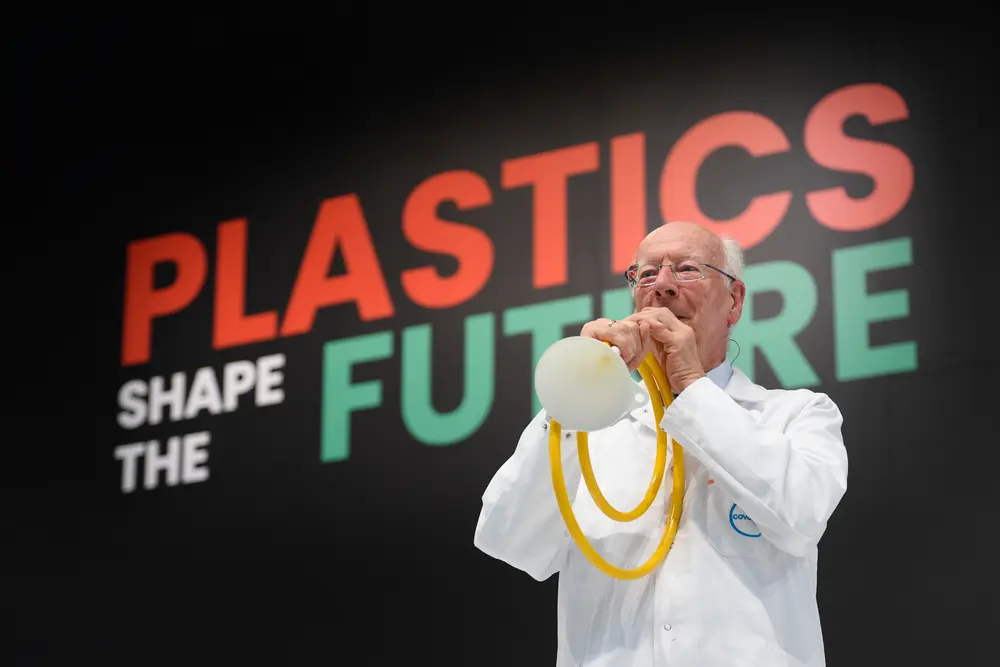 Plastics shape the future